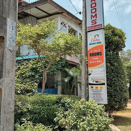 Lucky Holiday Home Anuradhapura Dış mekan fotoğraf