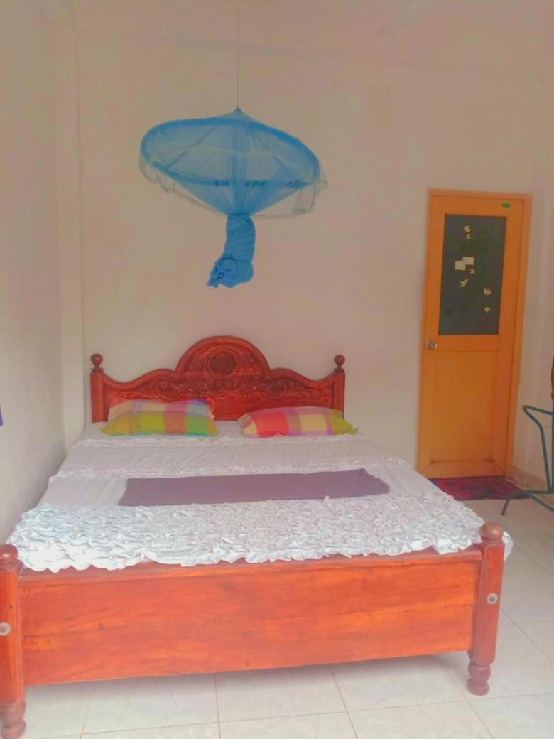 Lucky Holiday Home Anuradhapura Dış mekan fotoğraf