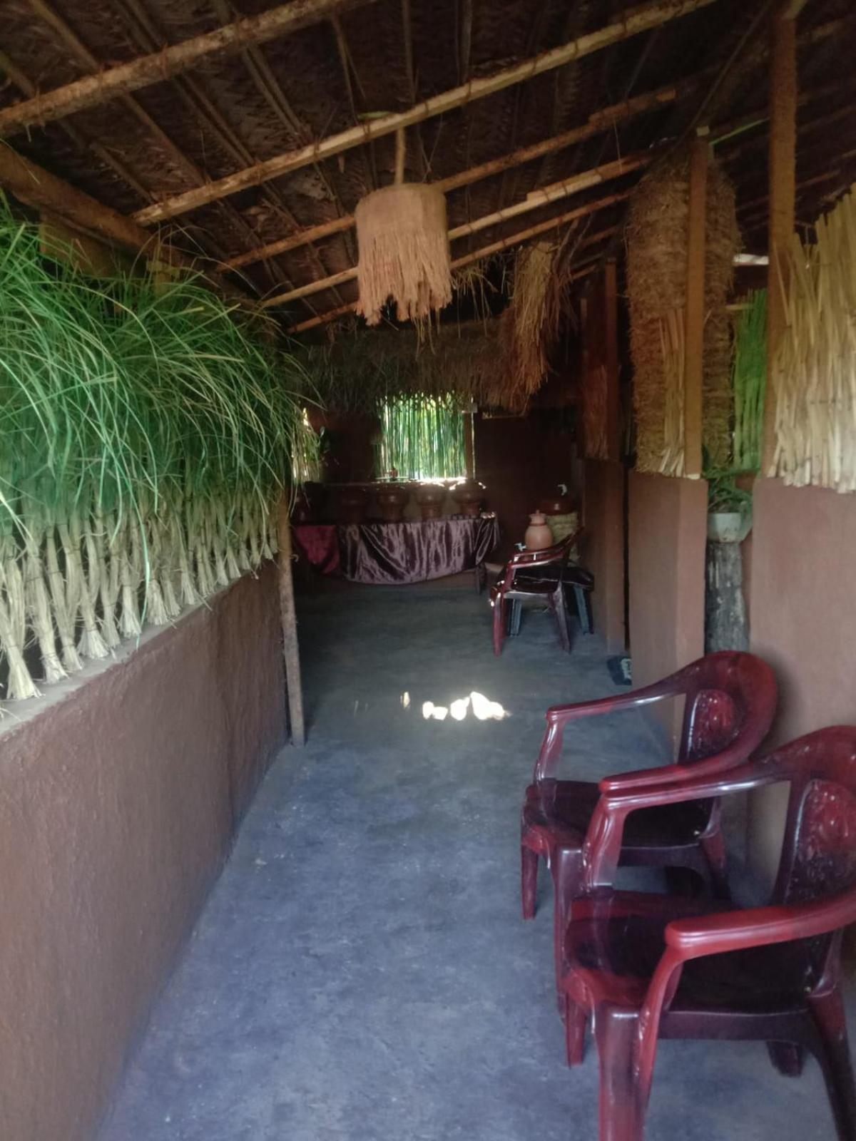 Lucky Holiday Home Anuradhapura Dış mekan fotoğraf