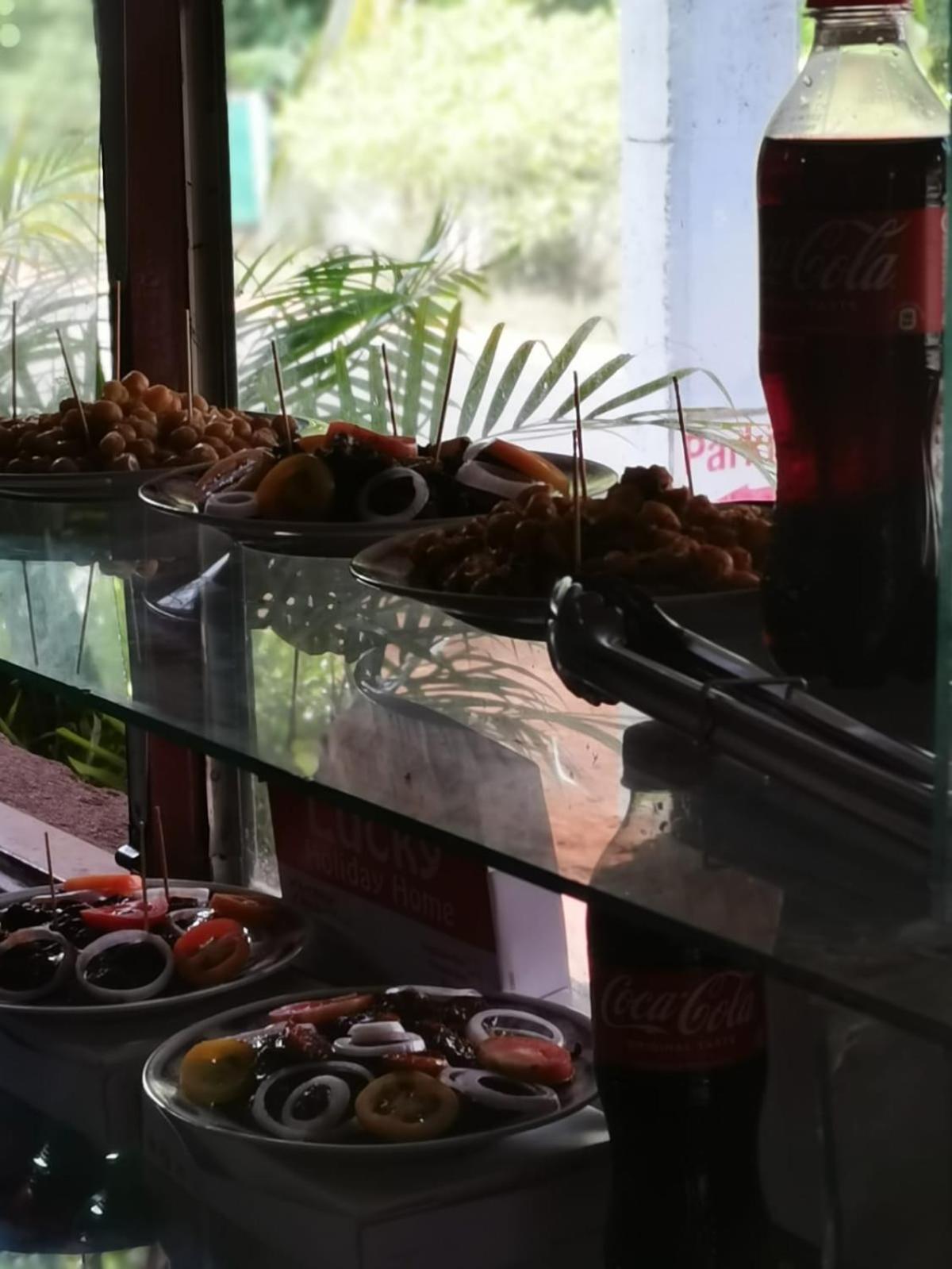 Lucky Holiday Home Anuradhapura Dış mekan fotoğraf