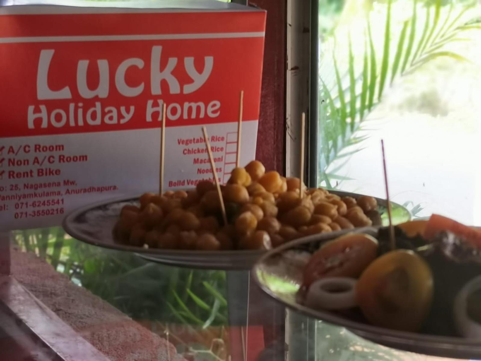 Lucky Holiday Home Anuradhapura Dış mekan fotoğraf