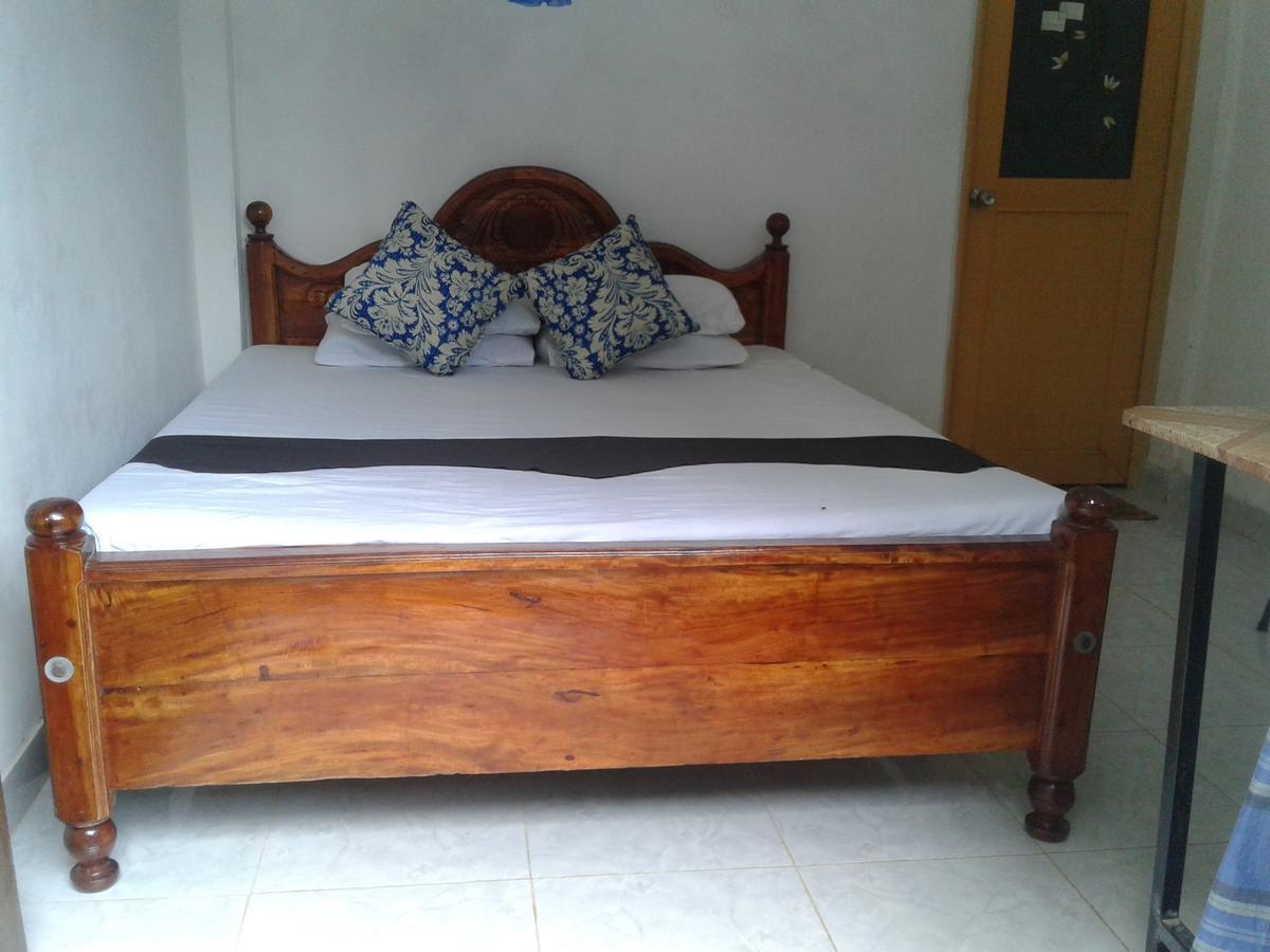 Lucky Holiday Home Anuradhapura Dış mekan fotoğraf