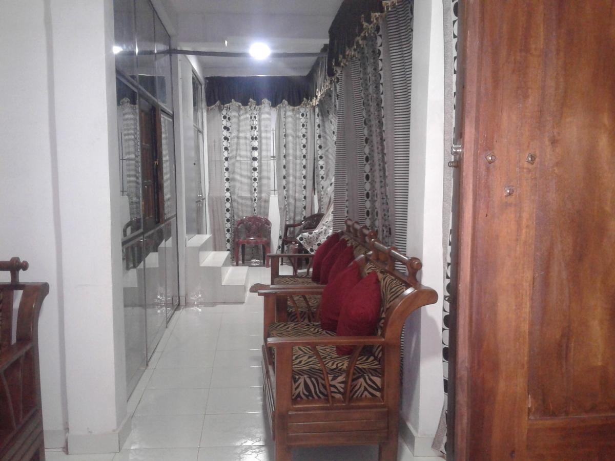 Lucky Holiday Home Anuradhapura Dış mekan fotoğraf
